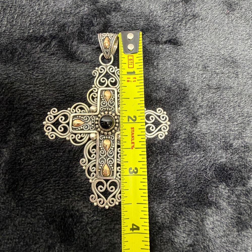 Signed BA Sterling‎ Silver 18k Gold Black Onyx Filigree Cross Pendant Wt. 22.95g - Picture 12 of 14